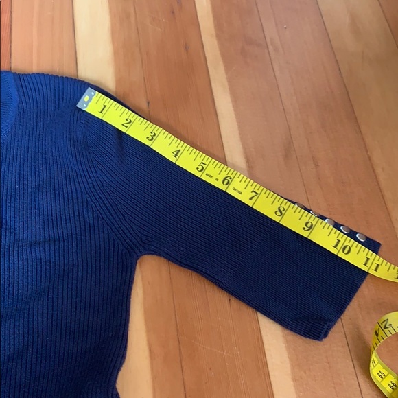 Carmen Marc Valvo Navy Blue Peplum Top - Picture 9 of 10